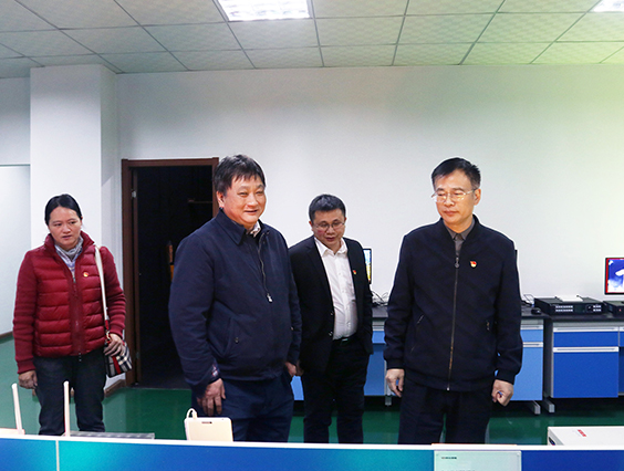 杭州市貿(mào)促會會長鄭榮新一行蒞臨勇電參觀指導(dǎo)！